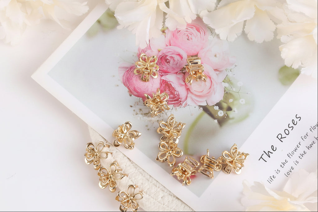 Small Gold Flower Hair Clips (12 pcs)