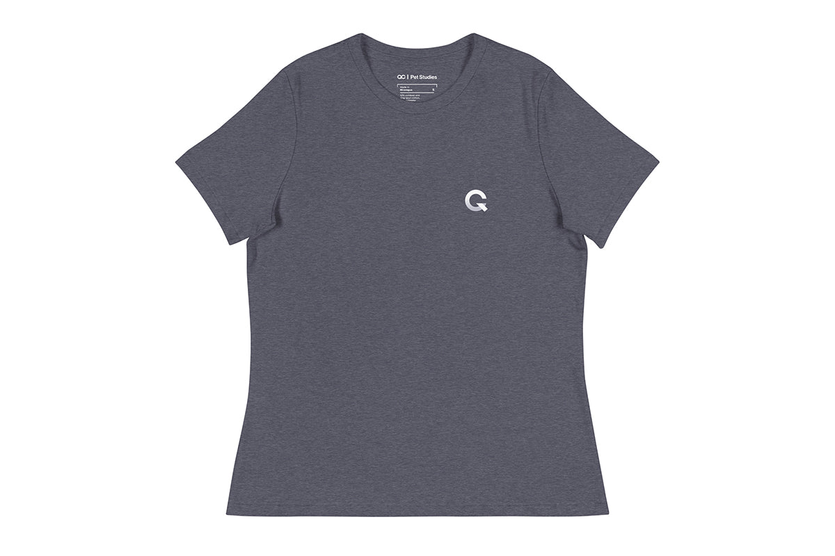 Light Grey t-shirt with a white Q logo on a white background